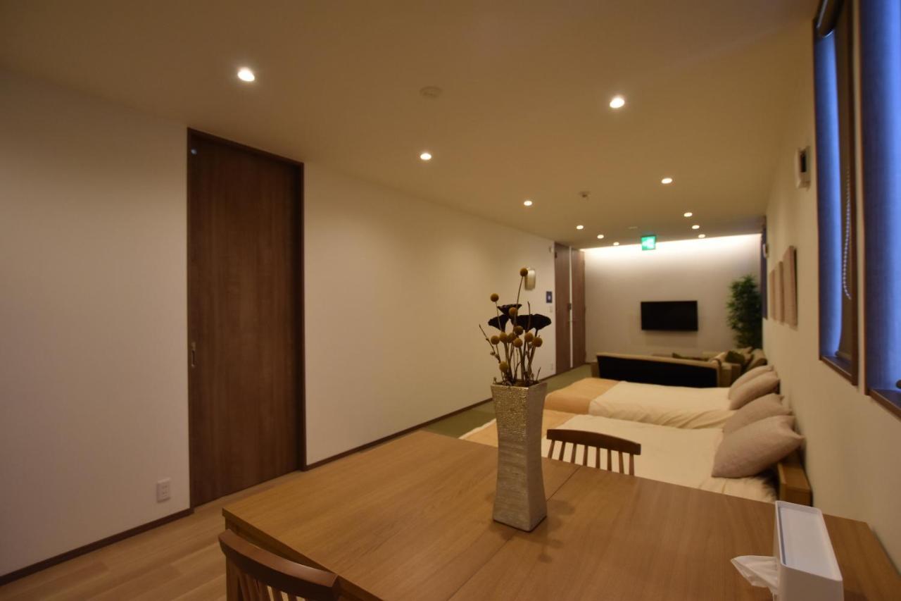 Primeroom別府 Suite Beppu Esterno foto